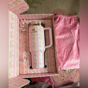 Stanley X LOVESHACKFANCY 40oz tumbler in blooming heirloom LIMITED EDITION NWT